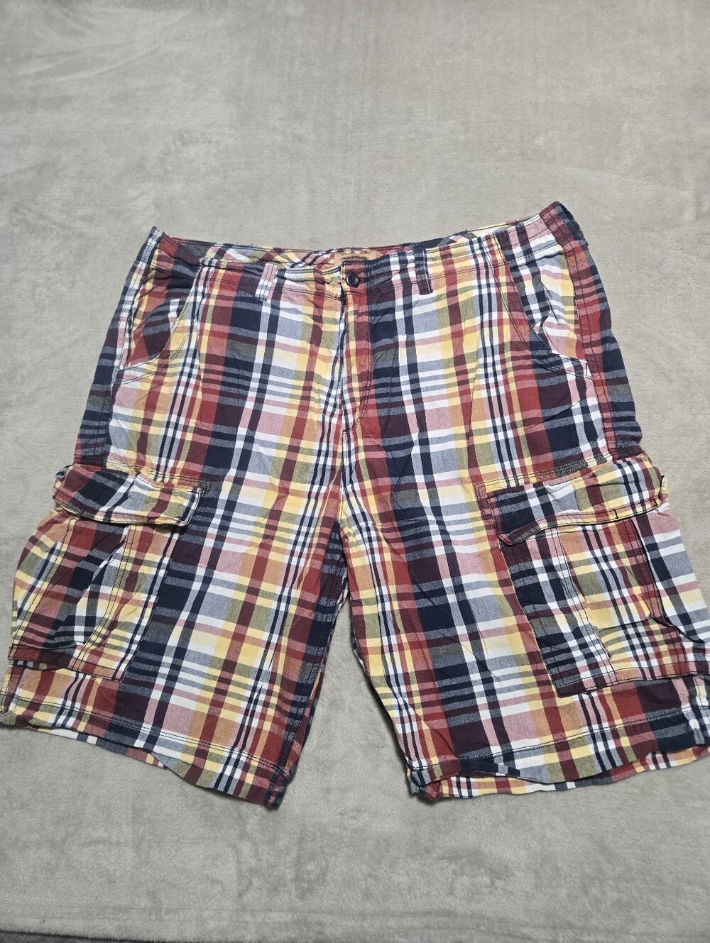 The Foundry Supply Co. Men's Multicolor Plaid Cargo Shorts Size 44